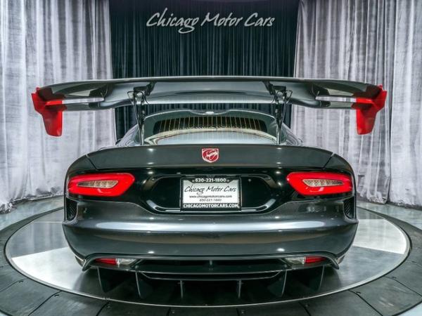 Used 2017 Dodge Viper ACR Extreme Aero Coupe for sale Sold at Chicago Motor Cars in West Chicago IL 60185 4