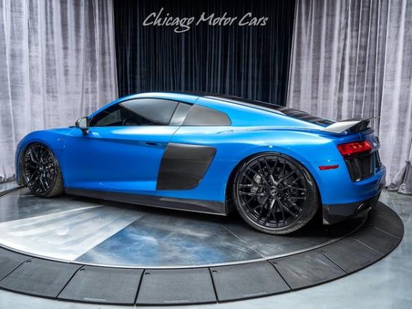 Used 2018 Audi R8 Coupe V10 plus MSRP $208k+ Upgrades! for sale Sold at Chicago Motor Cars in West Chicago IL 60185 3