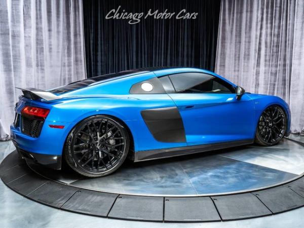 Used 2018 Audi R8 Coupe V10 plus MSRP $208k+ Upgrades! for sale Sold at Chicago Motor Cars in West Chicago IL 60185 5