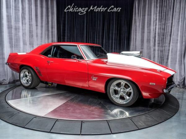 Used 1969 Chevrolet Camaro 5.7 l 350 CID V8 for sale Sold at Chicago Motor Cars in West Chicago IL 60185 6