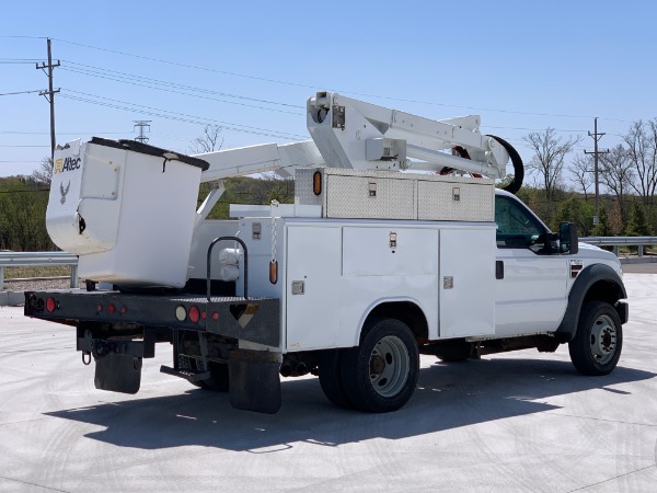 Used 2008 Ford Super Duty F-550 XLT DRW 2dr Bucket Truck for sale Sold at Chicago Motor Cars in West Chicago IL 60185 5