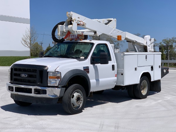 Used 2008 Ford Super Duty F-550 XLT DRW 2dr Bucket Truck for sale Sold at Chicago Motor Cars in West Chicago IL 60185 1