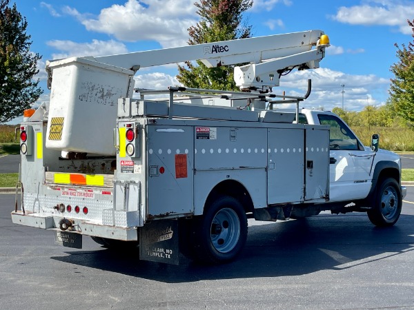Used 2001 Chevrolet C3500 HD Bucket Truck - 8.1 Liter BIG BLOCK - Low Miles for sale Sold at Chicago Motor Cars in West Chicago IL 60185 5