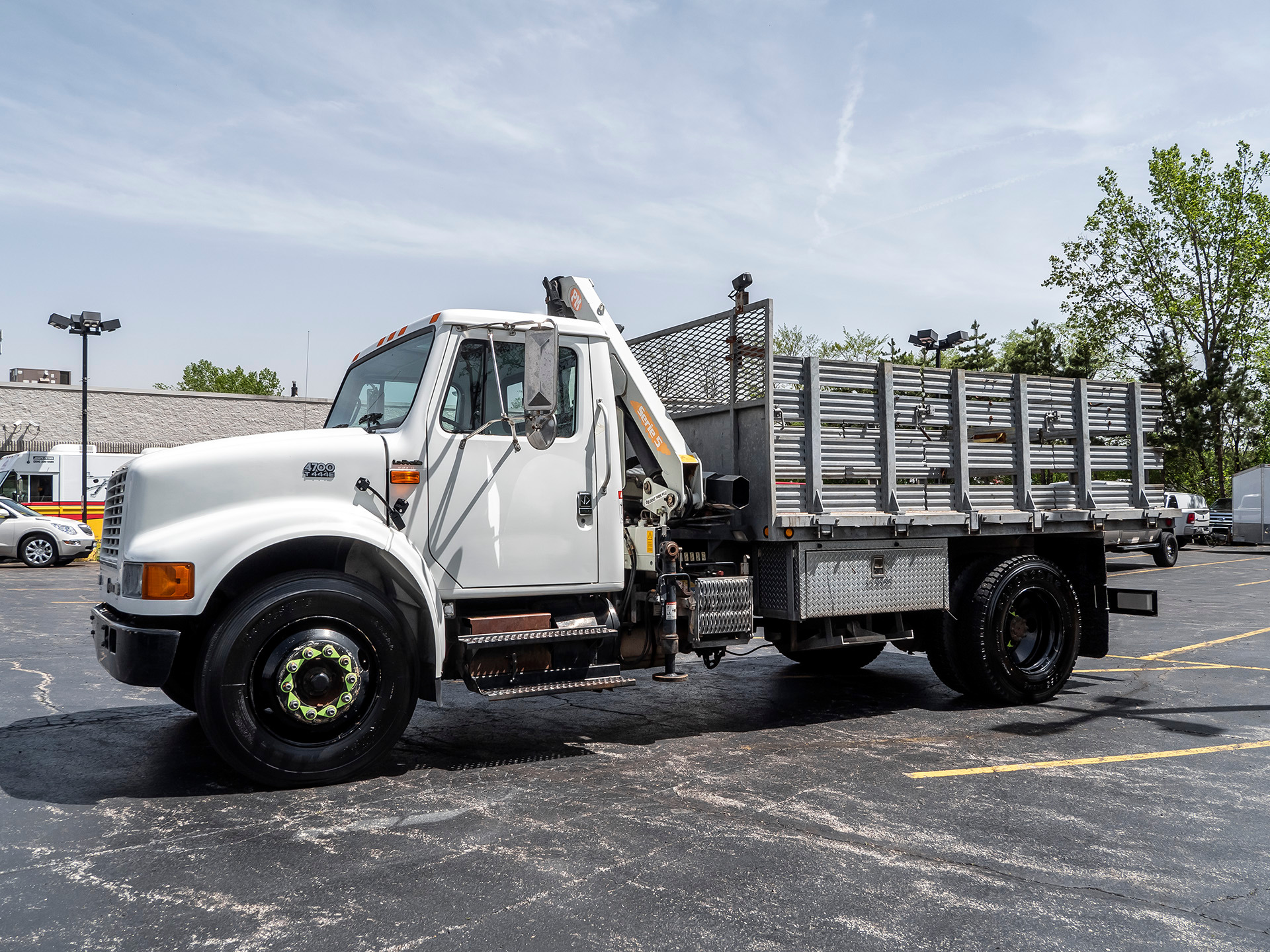 Used 2000 International 4700LP Knuckle Boom for sale Sold at Chicago Motor Cars in West Chicago IL 60185 1