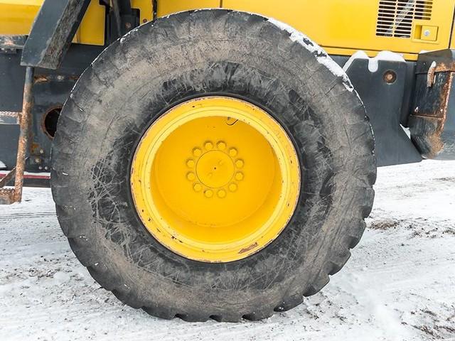 Used-2006-Komatsu-WA250PT5-Front-End-Loader