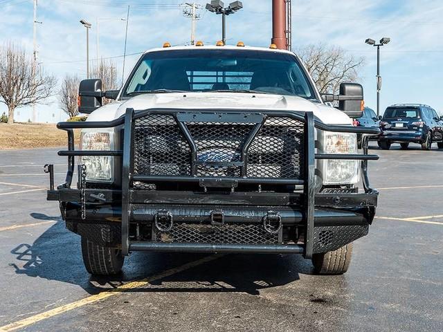 Used-2011-Ford-Super-Duty-F-350-DRW-Flatbed-Pickup-Truck