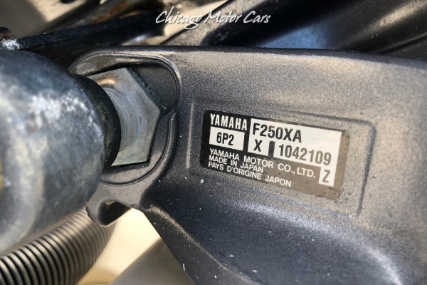 Used-2002-Pursuit-3070-Walkaround-Yamaha-Outboard-4-Stroke-with-Trailer