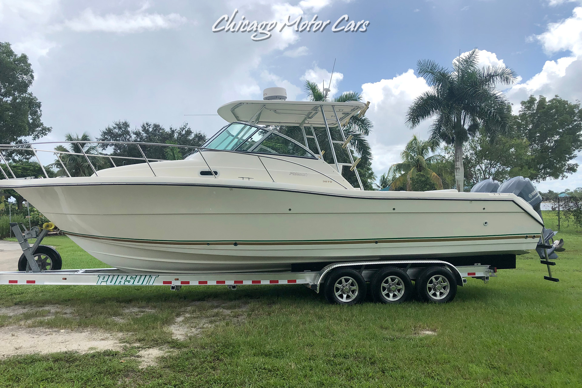 Used-2002-Pursuit-3070-Walkaround-Yamaha-Outboard-4-Stroke-with-Trailer