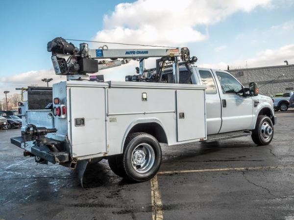 Used 2008 Ford Super Duty F-350 DRW Crane Truck for sale Sold at Chicago Motor Cars in West Chicago IL 60185 4