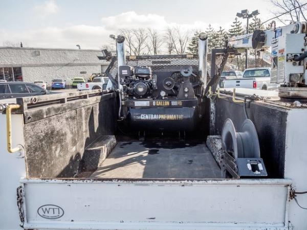 Used-2008-Ford-Super-Duty-F-350-DRW-Crane-Truck