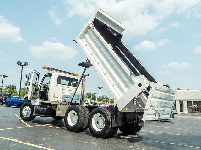 Used-2003-International-7400-Dump-Truck