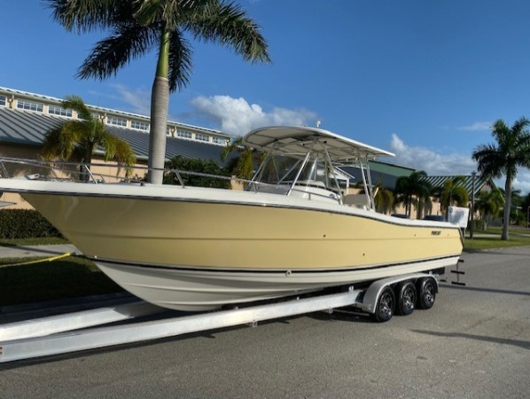 Used-2005-Pursuit-3070CC-Boat