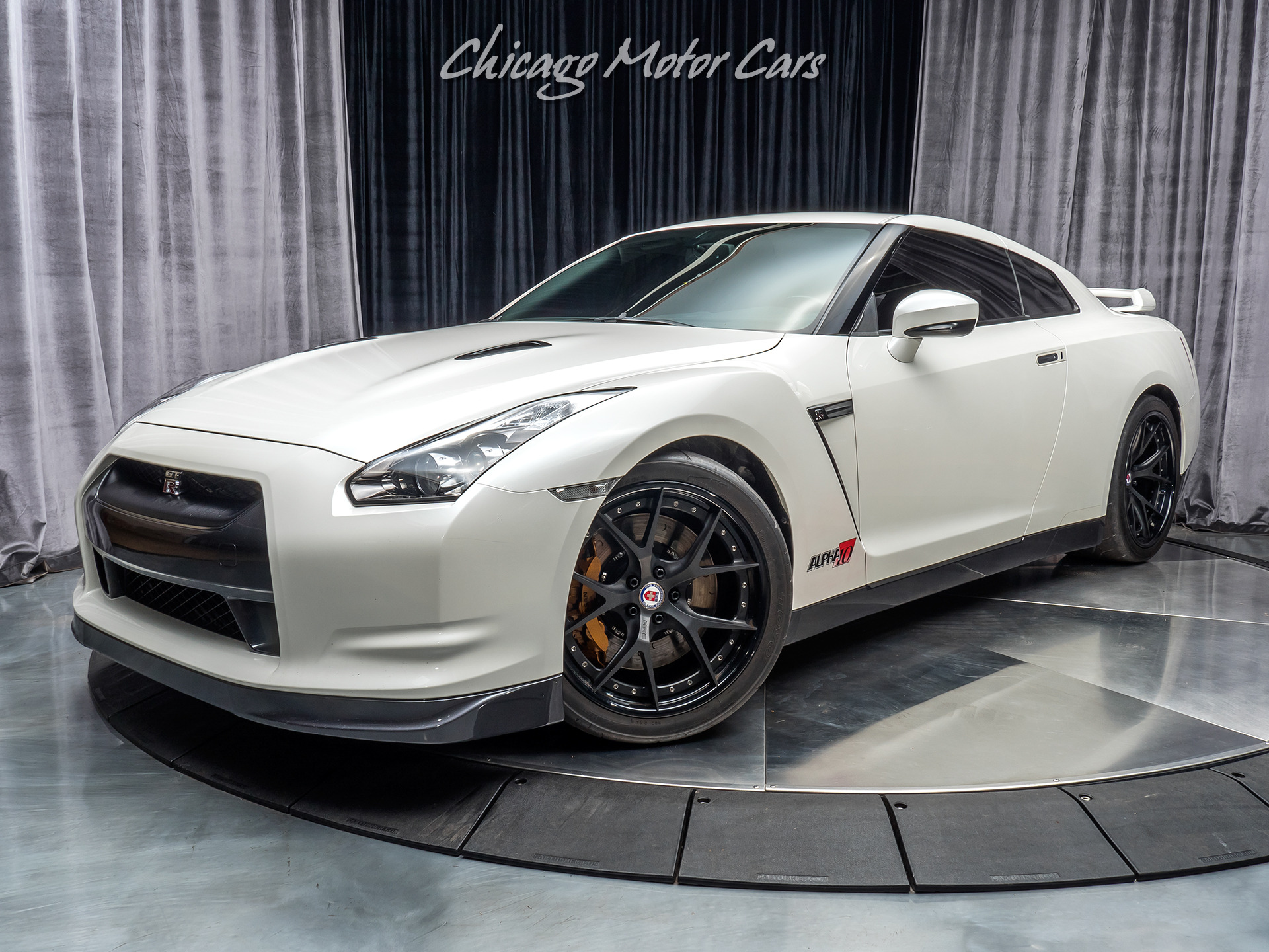 Used-2010-Nissan-GT-R-Premium-ALPHA-10-1006AWHP