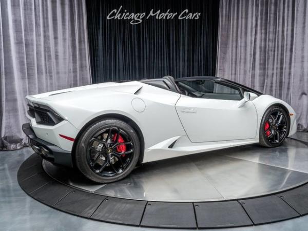 Used 2017 Lamborghini Huracan LP580-2 Spyder Convertible for sale Sold at Chicago Motor Cars in West Chicago IL 60185 5