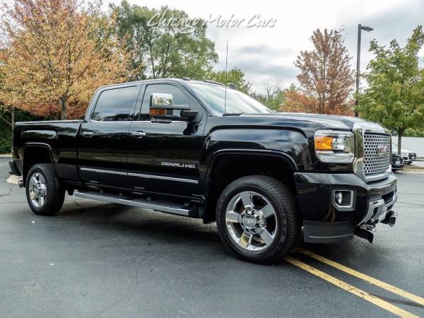Used 2015 GMC Sierra 2500HD Denali Pickup Truck Diesel for sale Sold at Chicago Motor Cars in West Chicago IL 60185 4