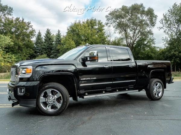 Used 2015 GMC Sierra 2500HD Denali Pickup Truck Diesel for sale Sold at Chicago Motor Cars in West Chicago IL 60185 1