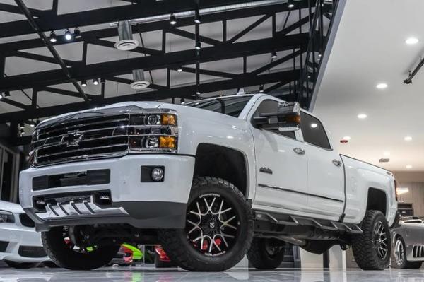 Used 2018 Chevrolet Silverado 2500HD High Country **$15K+ in UPGRADES** for sale Sold at Chicago Motor Cars in West Chicago IL 60185 2