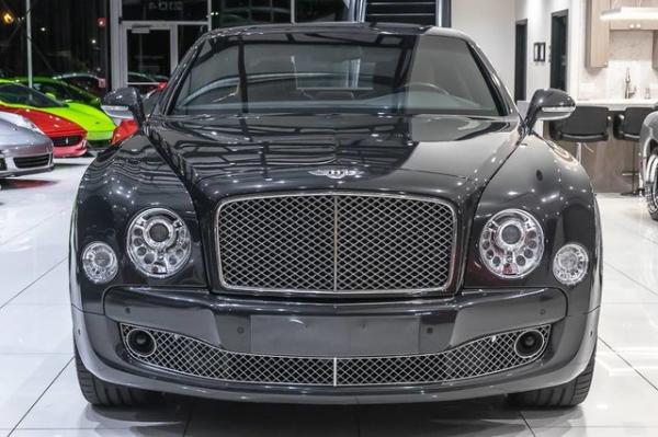 Used 2011 Bentley Mulsanne Sedan for sale Sold at Chicago Motor Cars in West Chicago IL 60185 6
