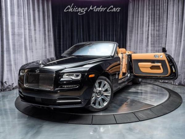 Used 2017 Rolls-Royce Dawn Convertible MSRP $396,180+ for sale Sold at Chicago Motor Cars in West Chicago IL 60185 4
