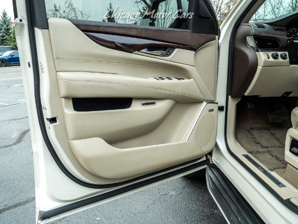 Used-2015-Cadillac-Escalade-Luxury