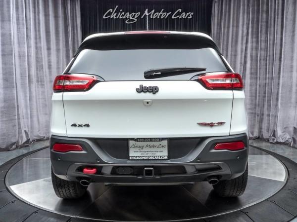 Used 2014 Jeep Cherokee Trailhawk for sale Sold at Chicago Motor Cars in West Chicago IL 60185 4