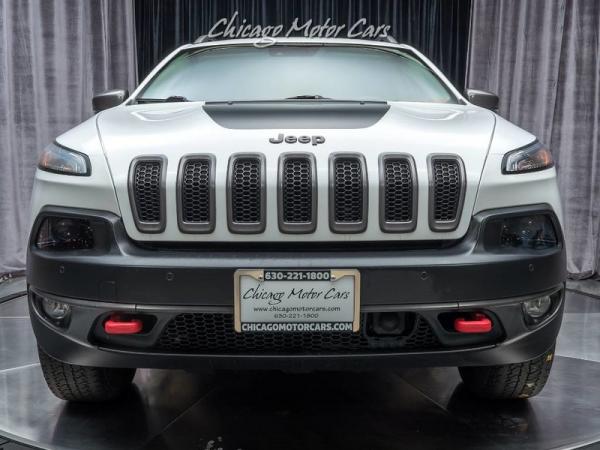 Used-2014-Jeep-Cherokee-Trailhawk