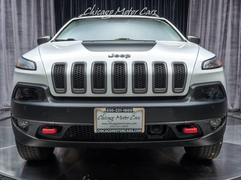 Used-2014-Jeep-Cherokee-Trailhawk