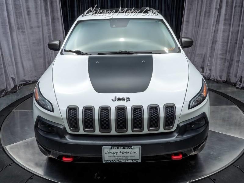 Used-2014-Jeep-Cherokee-Trailhawk