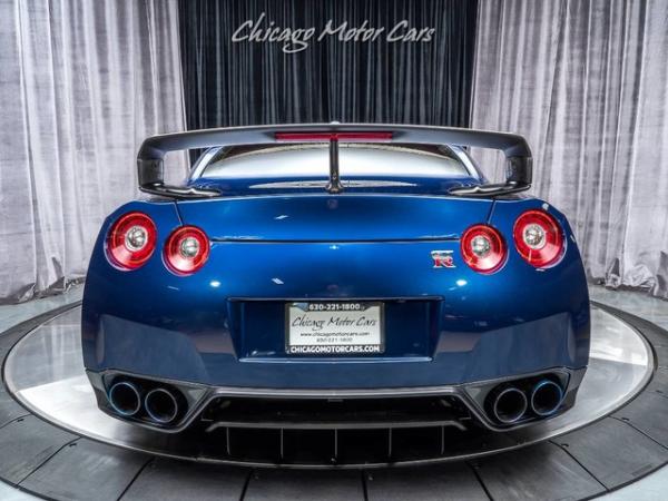 Used 2015 Nissan GT-R Black Edition for sale Sold at Chicago Motor Cars in West Chicago IL 60185 4