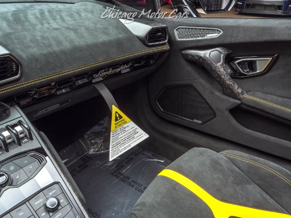 Used-2018-Lamborghini-Huracan-LP640-4-Performante-Spyder-MSRP-351k-ONLY-9K-MILES-CARBON-FIBER-FRONT-LIFT
