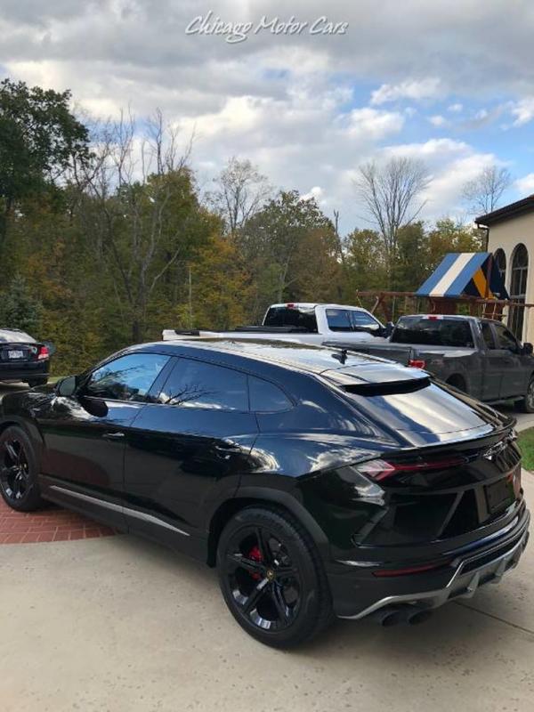 Used 2019 Lamborghini URUS SUV for sale Sold at Chicago Motor Cars in West Chicago IL 60185 2