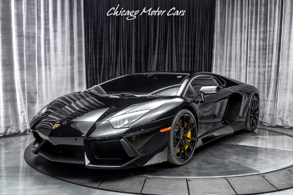 Used 2012 Lamborghini Aventador LP700-4 Coupe TRANSPARENT ENGINE BONNET! for sale Sold at Chicago Motor Cars in West Chicago IL 60185 4