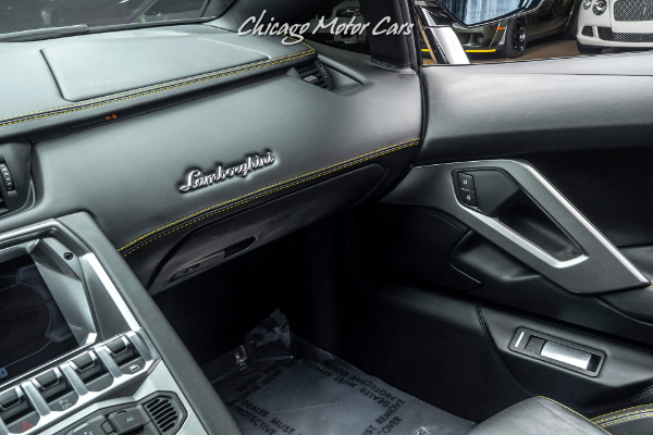 Used-2012-Lamborghini-Aventador-LP700-4-Coupe-TRANSPARENT-ENGINE-BONNET