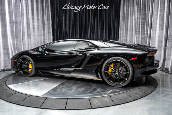 Used 2012 Lamborghini Aventador LP700-4 Coupe TRANSPARENT ENGINE BONNET! for sale Sold at Chicago Motor Cars in West Chicago IL 60185 5