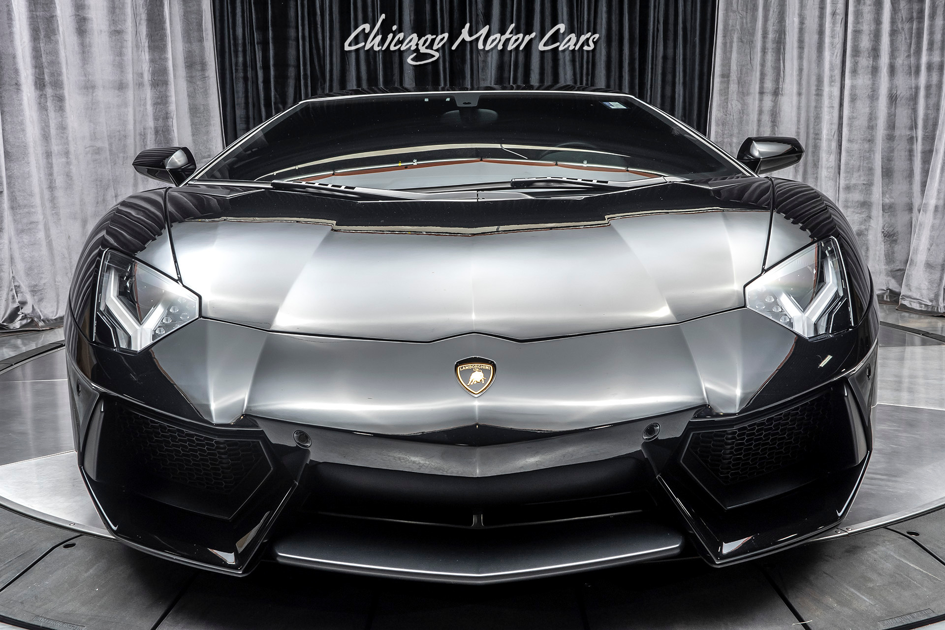 Used-2012-Lamborghini-Aventador-LP700-4-Coupe-TRANSPARENT-ENGINE-BONNET