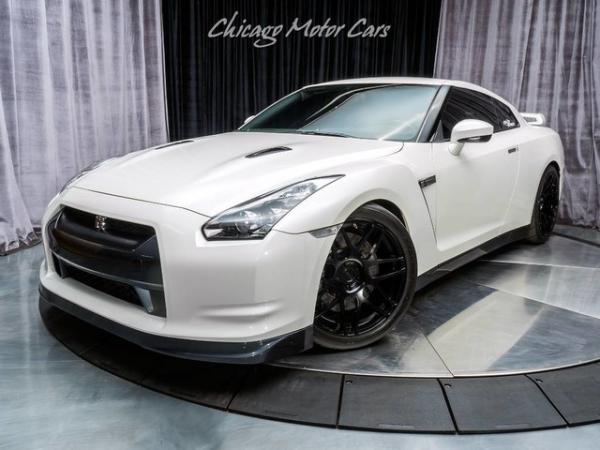Used 2010 Nissan GT-R Premium 'Switzer USE Pro' Coupe 1040+WHP! for sale Sold at Chicago Motor Cars in West Chicago IL 60185 2
