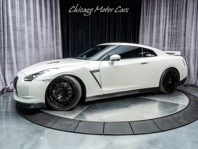 Used 2010 Nissan GT-R Premium 'Switzer USE Pro' Coupe 1040+WHP! for sale Sold at Chicago Motor Cars in West Chicago IL 60185 1
