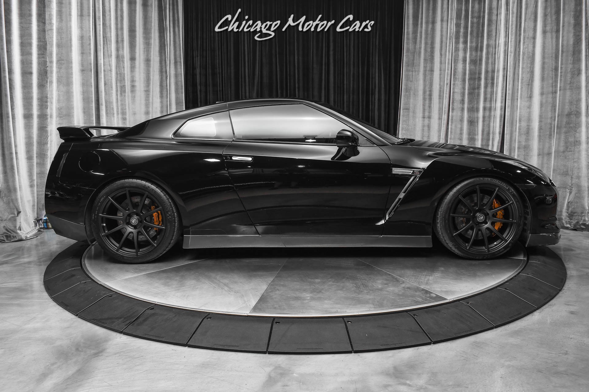 Used-2010-Nissan-GT-R-Premium-ALPHA-7-30K-IN-UPGRADES