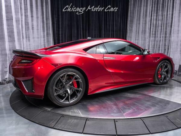 Used 2017 Acura NSX Coupe MSRP $206,500+ for sale Sold at Chicago Motor Cars in West Chicago IL 60185 5