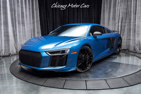 Used 2017 Audi R8 V10 Plus Coupe **20 WHEEL PACKAGE** for sale Sold at Chicago Motor Cars in West Chicago IL 60185 2