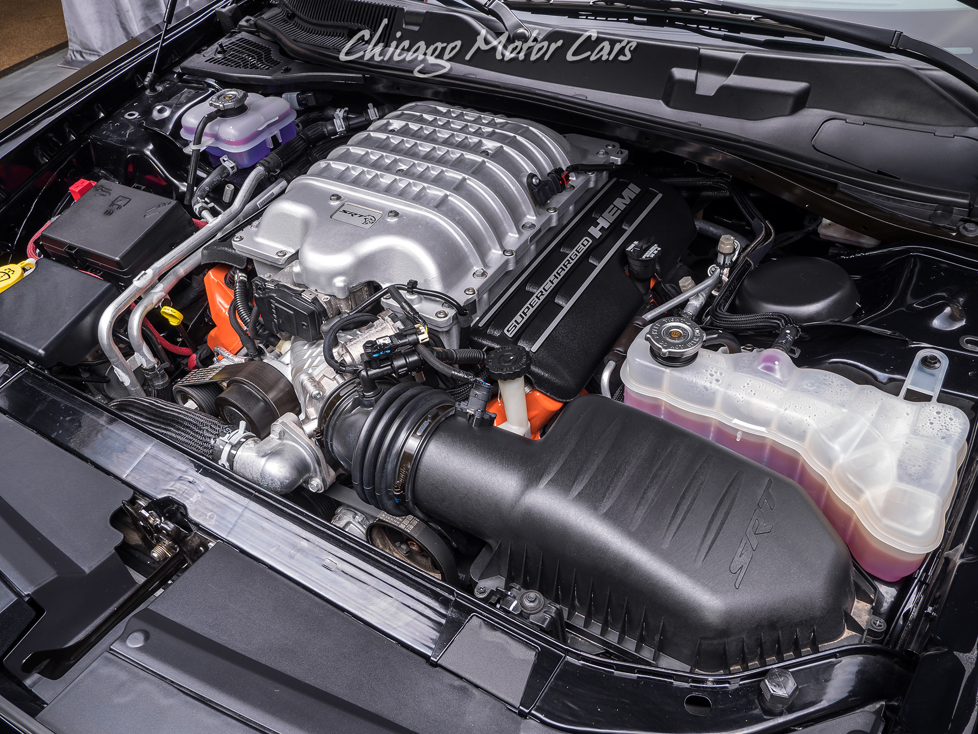 Used-2016-Dodge-Challenger-SRT-Hellcat