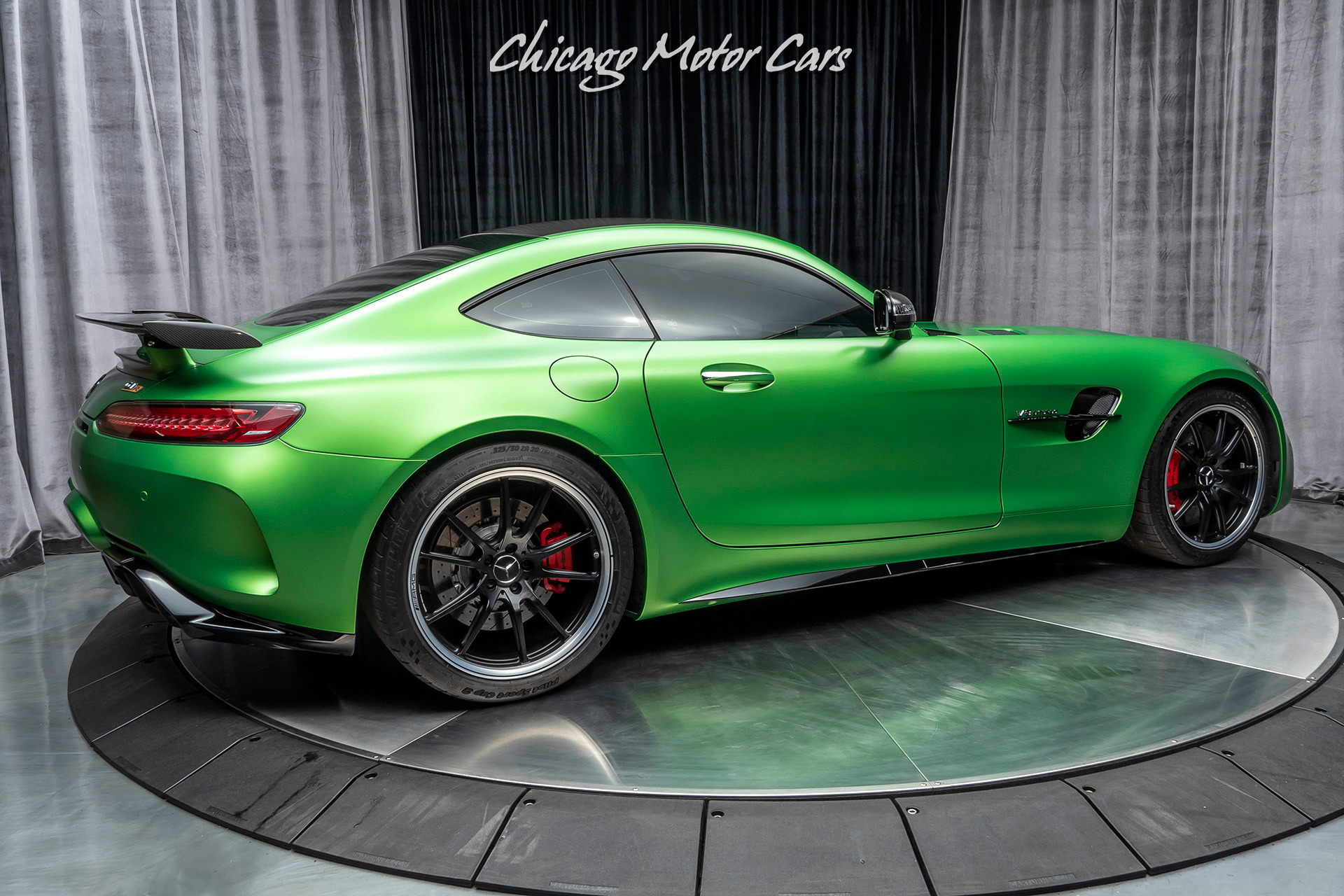 Used-2018-Mercedes-Benz-AMG-GTR-Coupe-GREEN-HELL-MAGNO-PAINT-MSRP-184k-CARBON-FIBER