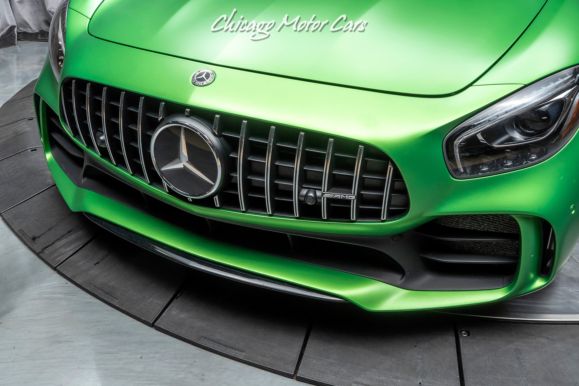 Used-2018-Mercedes-Benz-AMG-GTR-Coupe-GREEN-HELL-MAGNO-PAINT-MSRP-184k-CARBON-FIBER