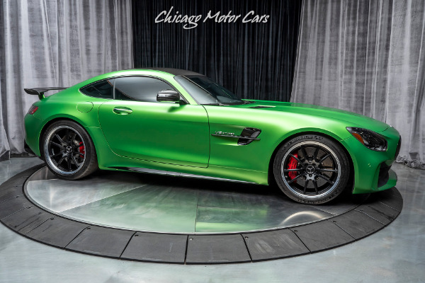 Used 2018 Mercedes-Benz AMG GTR Coupe GREEN HELL MAGNO PAINT! MSRP $184k+ CARBON FIBER! for sale Sold at Chicago Motor Cars in West Chicago IL 60185 6