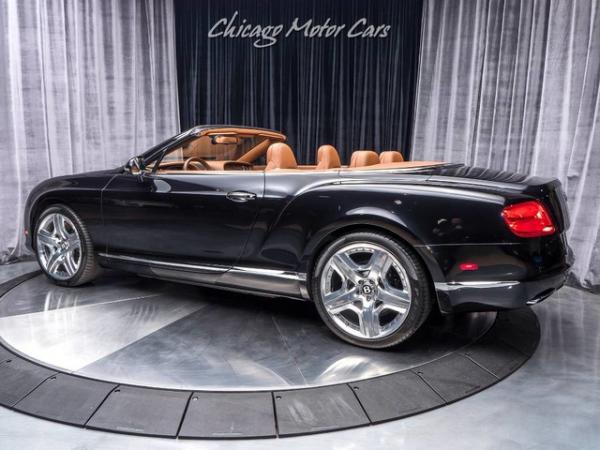 Used 2012 Bentley Continental GTC Mulliner Convertible for sale Sold at Chicago Motor Cars in West Chicago IL 60185 2