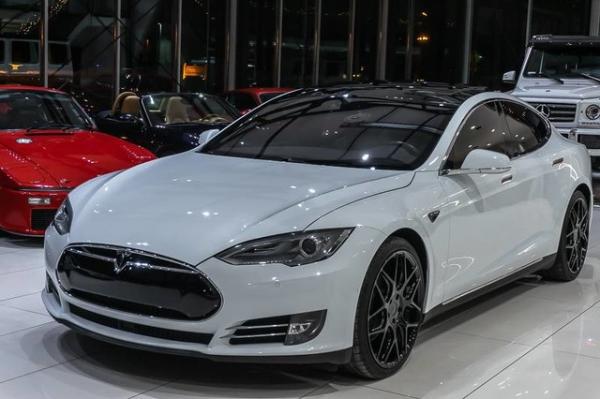 Used-2015-Tesla-Model-S-70D-91k--MSRP