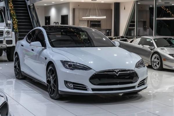 Used-2015-Tesla-Model-S-70D-91k--MSRP