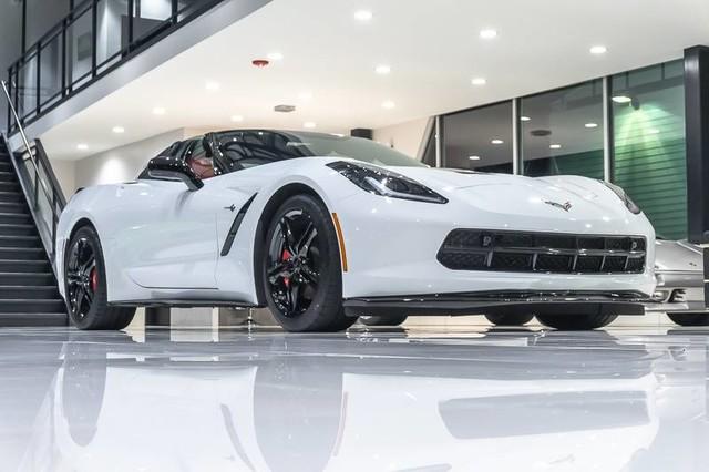 Used-2016-Chevrolet-Corvette-Stingray-2LT-Coupe-Carbon-Fiber-Upgrades