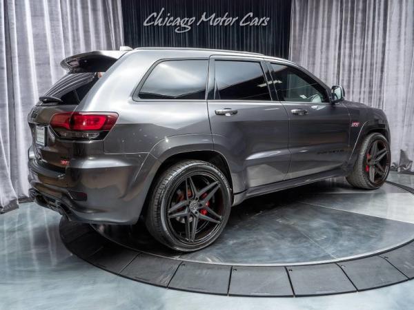 Used 2014 Jeep Grand Cherokee SRT8 for sale Sold at Chicago Motor Cars in West Chicago IL 60185 5