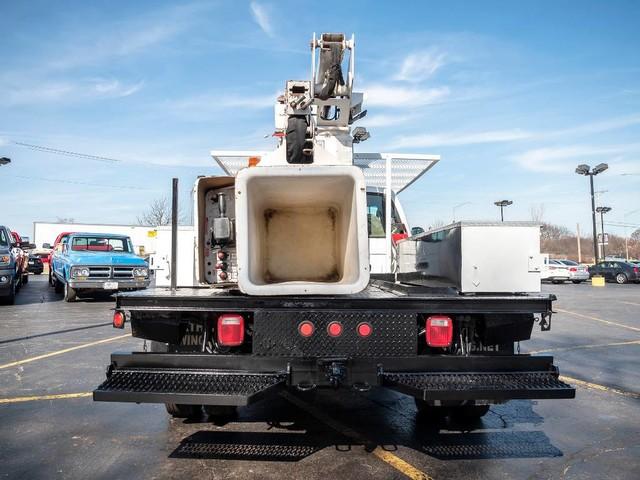 Used-2004-Ford-Super-Duty-F-450-DRW-Bucket-Truck-TEREX-TELELECT-38-HYDRAULIC-BOOM